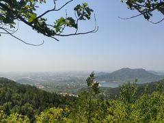 -蟒山国家森林公园天池停车场