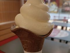 原味冰淇淋花筒-肯德基(珍珠店)