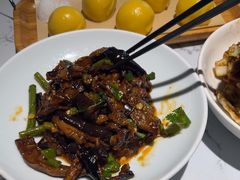 -关东小磨东北菜(漕河泾印象城店)