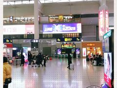 -星巴克(上海虹桥站2A检票口)