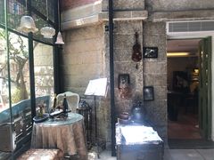 -杨桃院子咖啡吧(中华红墨店)