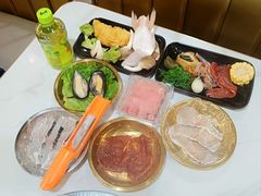 -尚品海鲜肥牛自助火锅(湖明店)