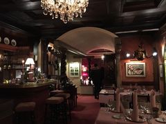 -Old Swiss House