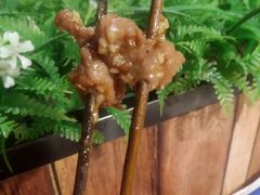 -钢管厂五区小郡肝串串香火锅(人民广场店)