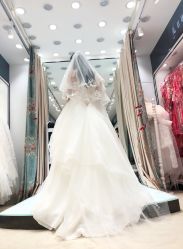 点击看大图 -予白婚纱礼服馆
