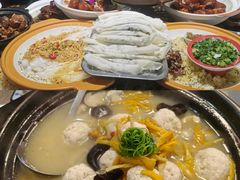 -洛东土菜馆(建国北路店)