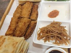 -闻道食府烙饼卷带鱼(原车耳营店原大觉寺店)