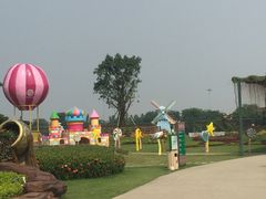 -长廊欢乐园