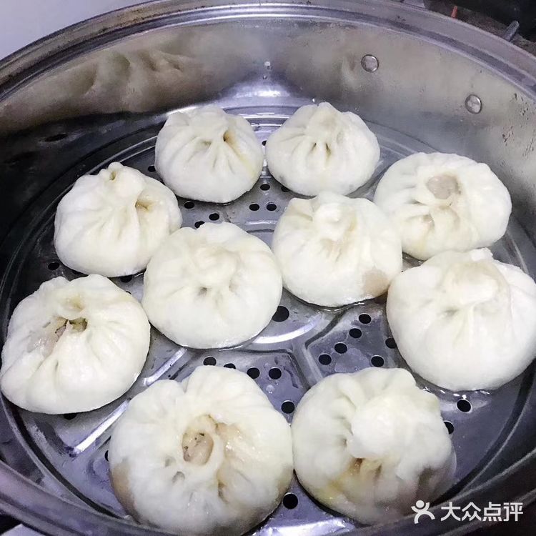 老抽,葱姜末,蚝油,五香粉