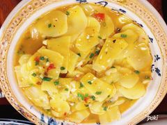 -黄桷树曹家私房菜(江与城店)