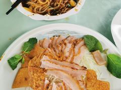 -瑞丰园庭院餐厅·白族传统家常菜