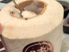 -喃喃椰·糟粕醋·椰子鸡火锅(七堡花园店)
