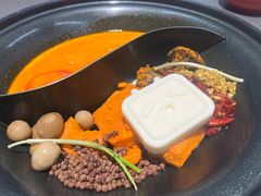 -生活如沸·顺德水牛奶火锅(大学路店)