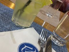 罗勒金酒-LA MAISON公鸡和龙(蛇口店)
