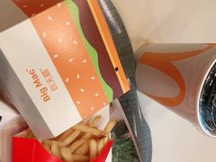 -麦当劳(洪山商场店)