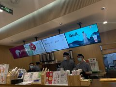 -霸王茶姬(大学城熙街店)