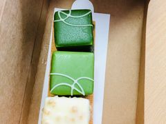 -星巴克臻选(杭州嘉里中心1F店)