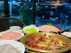 -长嘉·河图火锅(长嘉汇江景旗舰店)