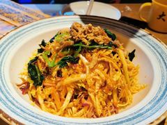 -喝丢一只鞋海鲜烧烤·海肠捞饭(东关街店)