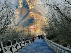 -抱犊寨风景区