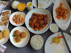 -御花园·粤菜·海鲜火锅(中山公园店)
