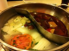 鸳鸯锅底-台北吴记老锅底麻辣火锅(蓝村路店)
