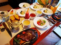 法式蒜香面包-爱丽丝牛排西餐厅(光谷步行街店)