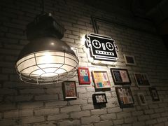 大堂-机器人火炉披萨