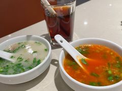 -海底捞火锅(杭州庆春路夜宵主题店)