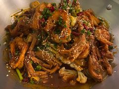 -张大师鸭爪爪特色干锅(南湖店)
