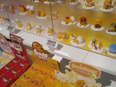 -泡泡玛特POPMART(崇文门国瑞城店)