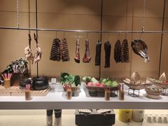 -鱼鲜饭香·招牌汽锅剁椒鱼头王