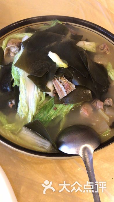 酸萝卜海带鹅汤