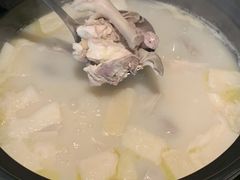 竹笙王猪肚鸡-顺德公广东猪肚鸡·煲仔饭(白石洲店)