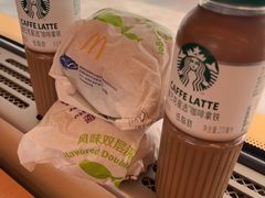 蔬菜芝士牛肉-麦当劳(火车北站餐厅)