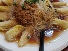 -红栌温泉山庄生态美食餐厅