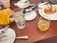 -瑞食酒馆 La Taverne Suisse