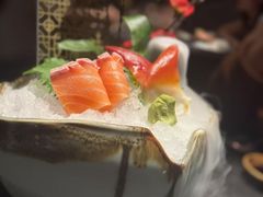 -蟹犇前•帝王蟹雪蟹(陆家嘴店)