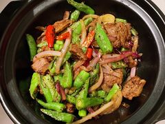 杭椒炒雪花牛肉-江南厨子(万象天地店)