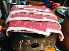 小泥炉嫩牛肉-原始泥炉烤肉(总店)