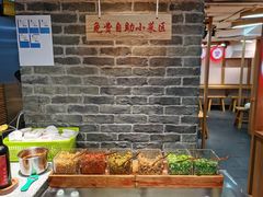 -呷佬·长沙手工米粉(金沙江路店)