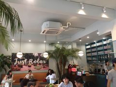 大堂-WHEN PIGS FLY当猪飞