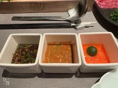 -左庭右院鲜牛肉火锅黑金店(陆家嘴中心店)