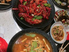 -沪小胖·小龙虾·蓝龙王(八佰伴店)