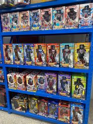 -逝水玩具折扣店