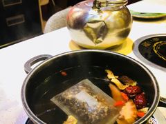 -一叶一世界•素食餐厅(环球中心店)