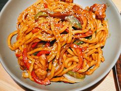 椒麻鸡炒乌冬面-魏客咖啡(中铁中心店)