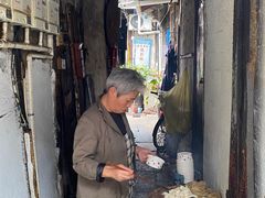 -仓桥直街臭豆腐