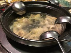 -润泽园椰子鸡(汇一城店)
