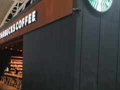 -星巴克(广州南站A18检票口楼上)